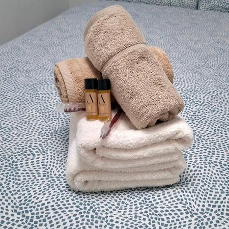 Moderno Apartamento Con Garaje Privado En El Centro De Виго Екстериор снимка